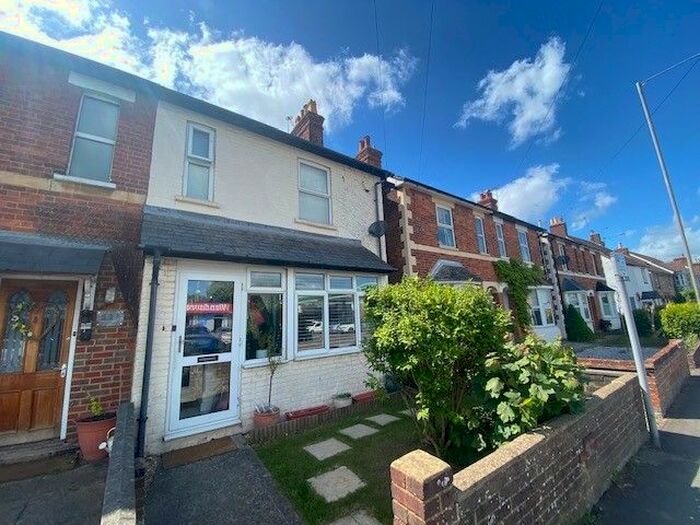 3 Bedroom Semi-Detached House To Rent In Aylesbury Road, Wendover, Aylesbury, HP22
