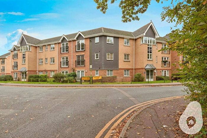 2 Bedroom Flat To Rent In Priestley Road, Stevenage, Hertfordshire, SG2