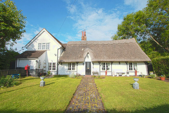 2 Bedroom Cottage For Sale In Cannons Lane, Fyfield, CM5