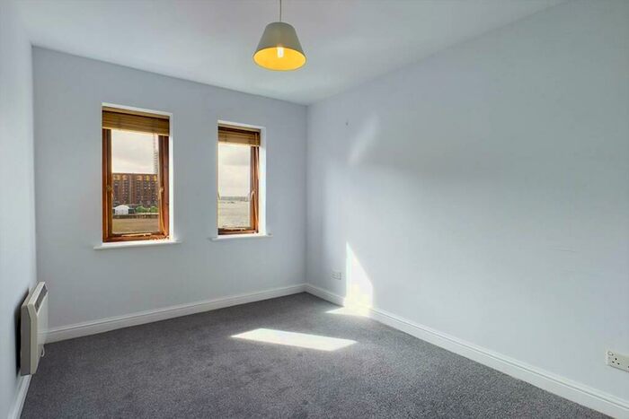 2 Bedroom Flat To Rent In Spitfire Court, Mitchell Close, Woolston, SO19