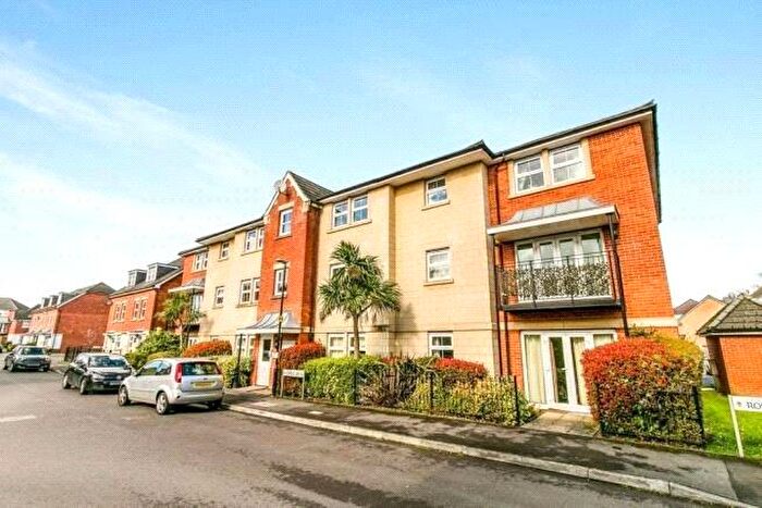 2 Bedroom Apartment For Sale In Cirrus Drive, Shinfield, Reading, Berkshire, RG2
