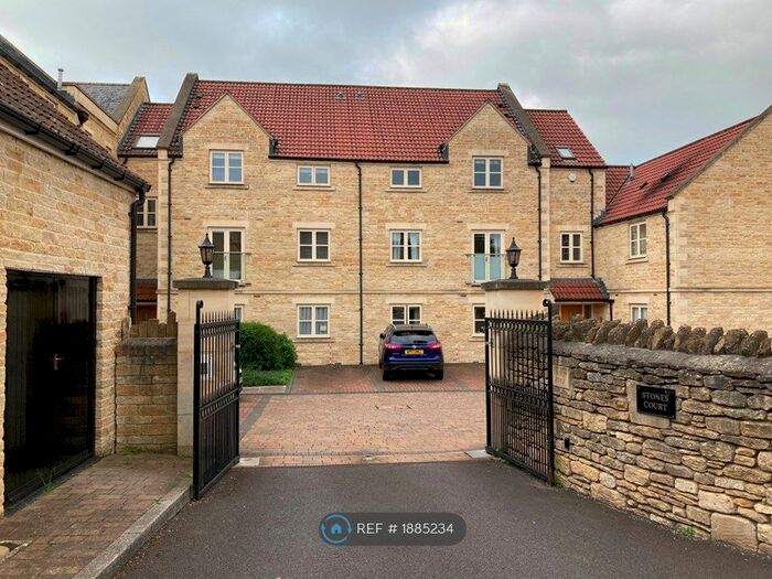 2 Bedroom Flat To Rent In Station Approach, Bradford-On-Avon, BA15