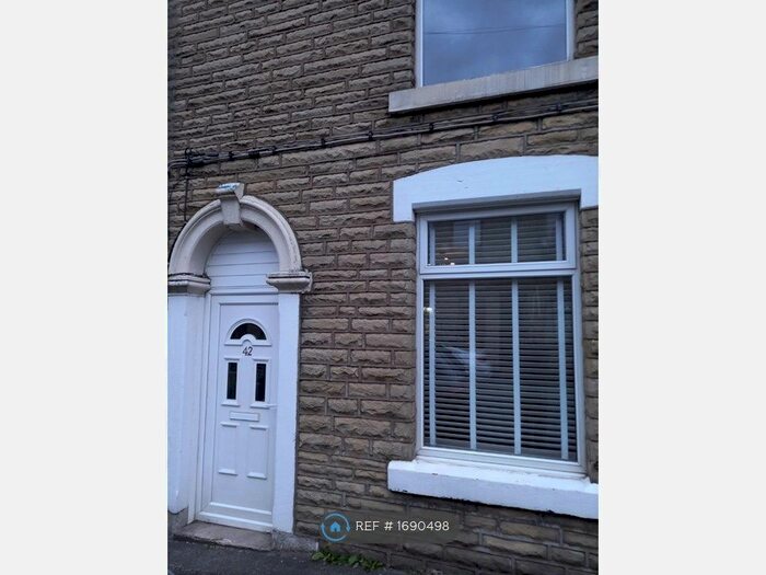 2 Bedroom Terraced House To Rent In Staley Road, Mossley, Ashton-Under-Lyne, OL5