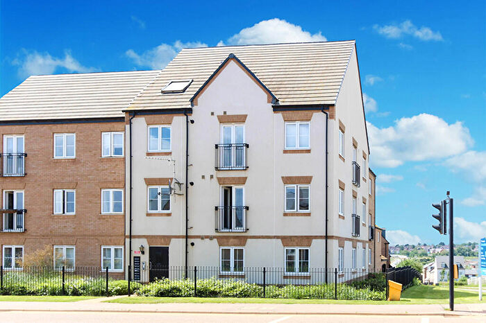 2 Bedroom Apartment For Sale In Irthlingborough Road North, Wellingborough, NN8