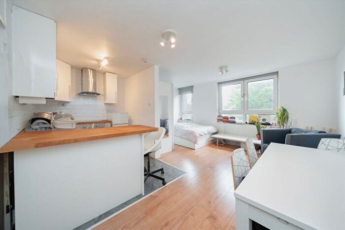 Studio To Rent In Oakley Square, Euston, NW1