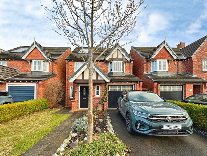 3 Bedroom Detached House For Sale In Cherry Tree Close, Charnock Richard, Chorley, PR7