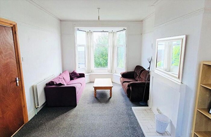 4 Bedroom House To Rent In Hazel Road, Uplands, Swansea, SA2