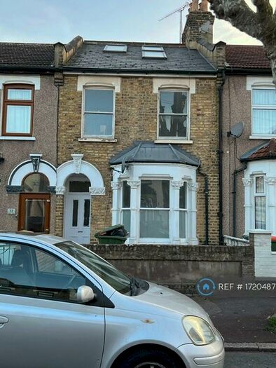 4 Bedroom Terraced House To Rent In Compton Avenue, London, E6