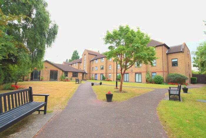 1 Bedroom Flat To Rent In Wilcher Court, Pittman Gardens, Ilford, IG1