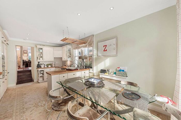 4 Bedroom Terraced House To Rent In Gowan Avenue, Munster Village, London, SW6