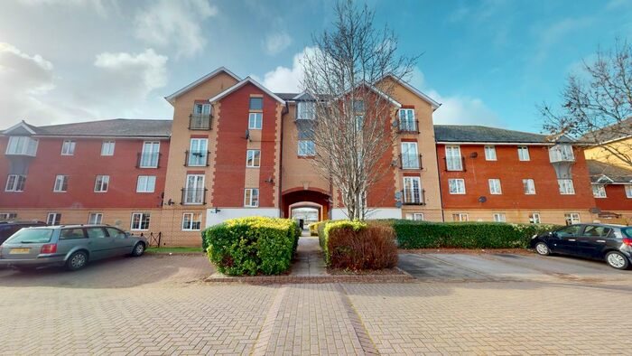 2 Bedroom Flat To Rent In Harrison Way, Cardiff Bay, Cardiff, CF11