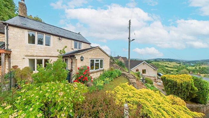 2 Bedroom Cottage To Rent In The Close, Ruscombe, GL6