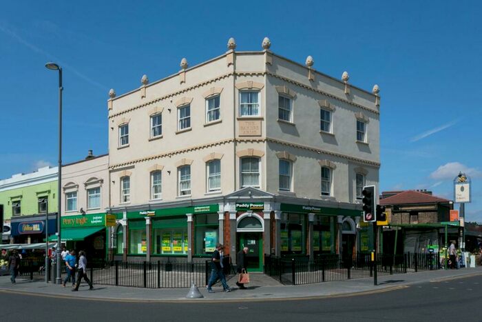 1 Bedroom Apartment To Rent In Hoe Street, Walthamstow, E17