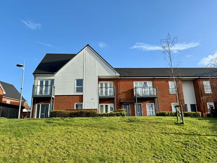 1 Bedroom Maisonette To Rent In Turnpike Lane, Faygate, Horsham, RH12