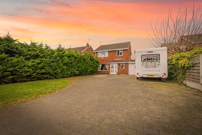 3 Bedroom Detached House For Sale In Lincoln Road, Fenton, Lincoln, LN1