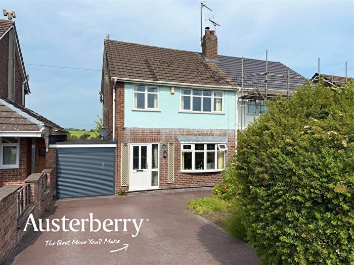 3 Bedroom Semi-Detached House For Sale In Ostlers Lane, Cheddleton, Leek, ST13