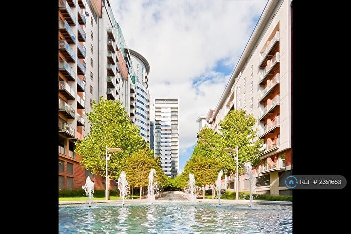 2 Bedroom Flat To Rent In Britton House, Manchester, M4