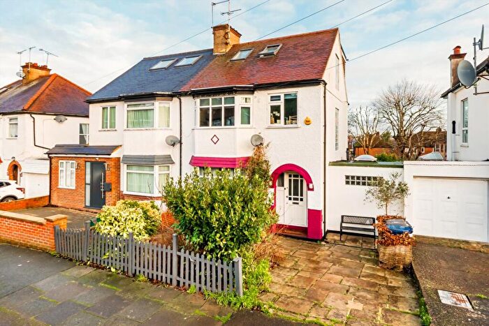 4 Bedroom Semi-Detached House For Sale In Newton Avenue, London, N10