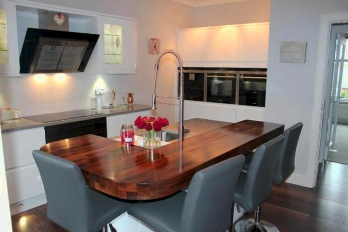 2 Bedroom Flat To Rent In C, King Street, Broughty Ferry, Dundee, DD5