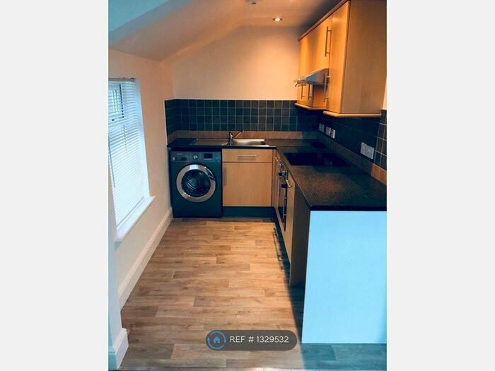 1 Bedroom Flat To Rent In The Esplanade, Knott End-On-Sea, Poulton-Le-Fylde, FY6