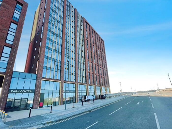 1 Bedroom Apartment For Sale In Jesse Hartley Way, Liverpool, L3