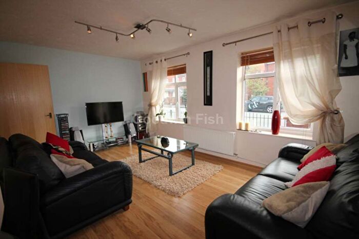 2 Bedroom Flat To Rent In Chorlton Road, Hulme, M15