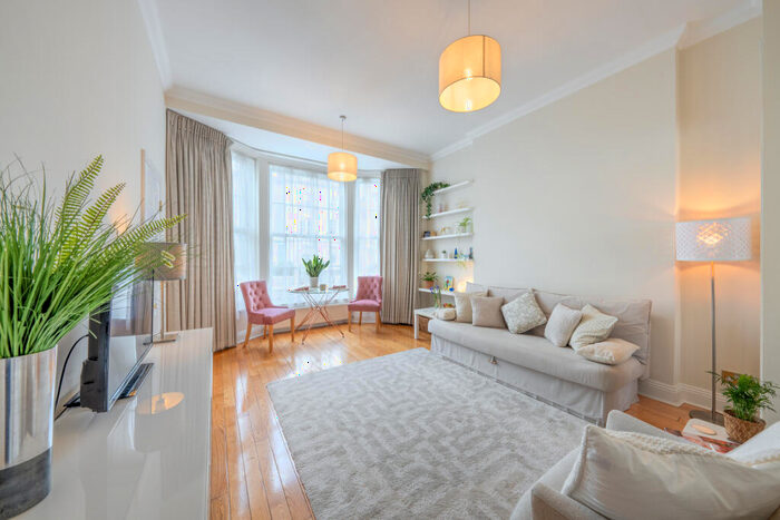 Apartment To Rent In Regents Park Road, Primrose Hill, NW1