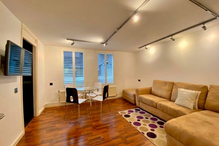 1 Bedroom Flat To Rent In Neal Street, Covent Garden, WC2H