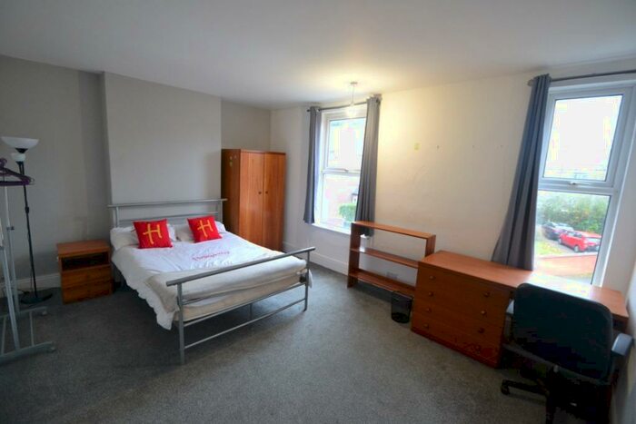 4 Bedroom Flat To Rent In Highfield Road, Dunkirk, Nottingham, NG7