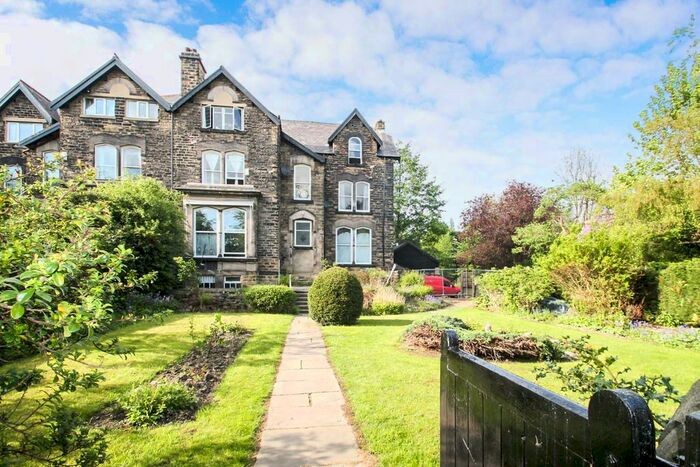 1 Bedroom Flat To Rent In Burton Crescent, Headingley, Leeds, LS6