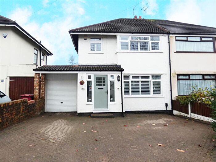 3 Bedroom Semi Detached House For Sale In Longview Drive, Huyton, Liverpool, L36