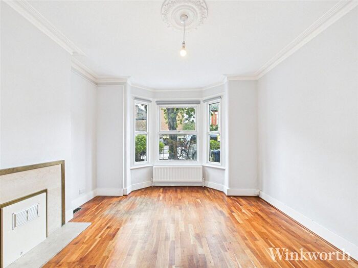 4 Bedroom Detached House To Rent In Venetia Road, London, W5
