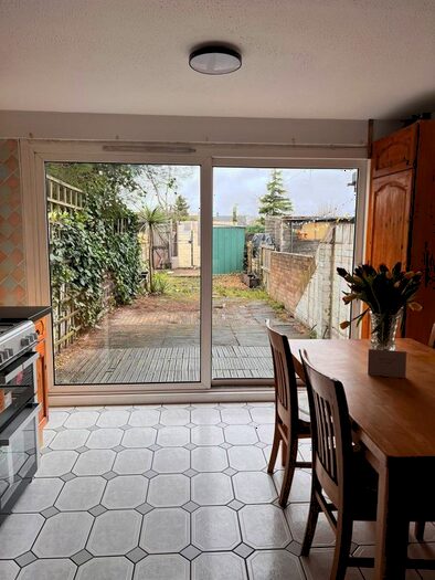 3 Bedroom Town House To Rent In Aluric Close, Grays, Essex, RM16