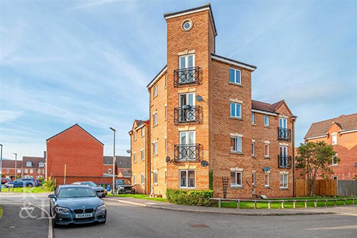 1 Bedroom Flat For Sale In Potters Brook, Tipton, DY4