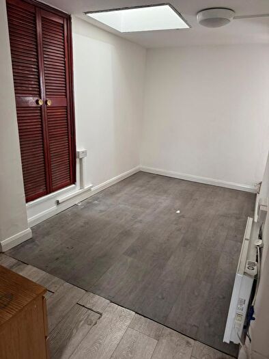 1 Bedroom Flat To Rent In Ilford Lane, Ilford, IG1