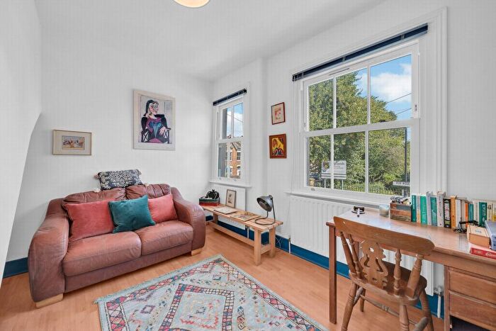 3 Bedroom Terraced House For Sale In Rye Road, Peckham, SE15