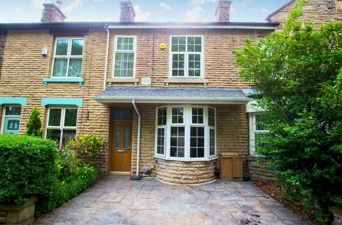 4 Bedroom House To Rent In Bradshaw Brow, Bolton, BL2