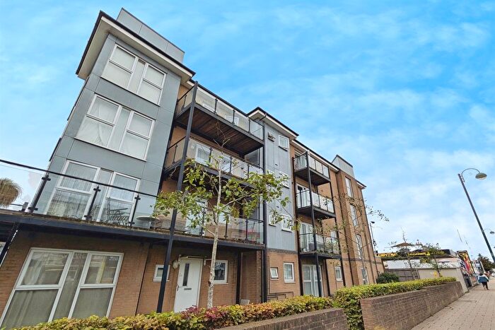 2 Bedroom Flat To Rent In Selby Place, Shirley Road, SO15