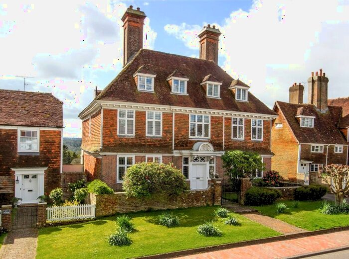5 Bedroom Detached House For Sale In High Street, Burwash, Etchingham, East Sussex, TN19