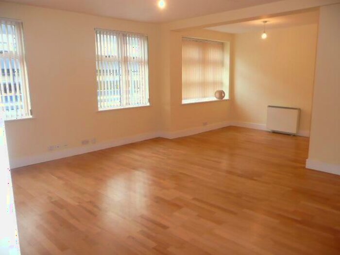2 Bedroom Apartment To Rent In The Gallery, Blackfriars Street, Salford, M3