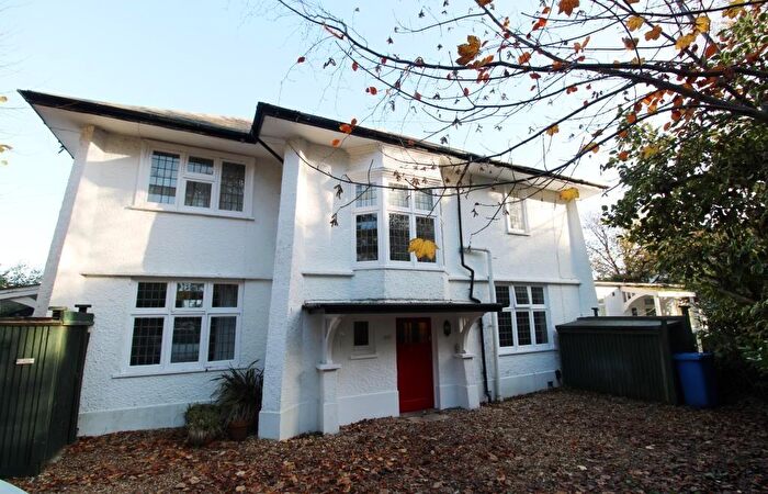 4 Bedroom Maisonette To Rent In Nelson Road, Poole, Dorset, BH12