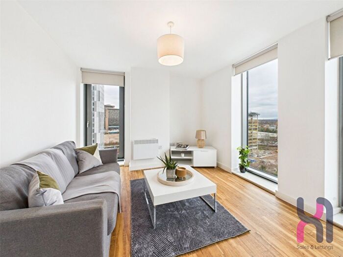 2 Bedroom Flat To Rent In Media City, Michigan Point Tower B, Michigan Avenue, Salford, M50