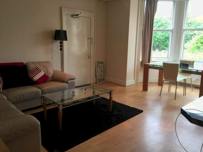 1 Bedroom Flat To Rent In Virginia House, LS6