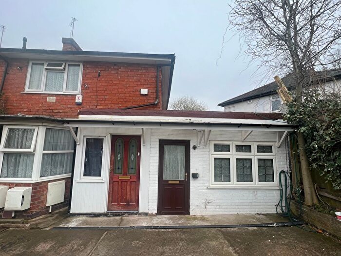 1 Bedroom Flat To Rent In Merritts Brook Lane, Northfield, Birmingham, B31