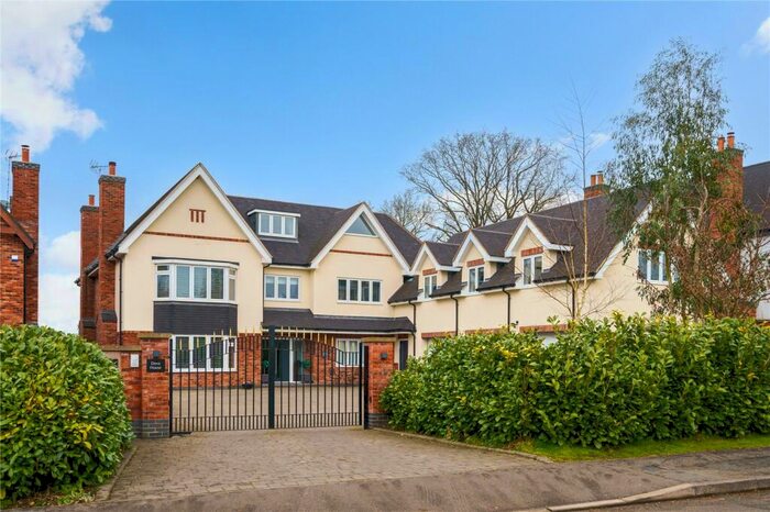 6 Bedroom Detached House For Sale In Cloves Hill, Morley, Ilkeston, Derbyshire, DE7