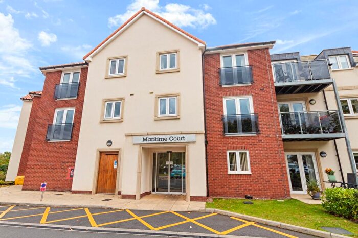 1 Bedroom Retirement Property For Sale In Maritime Court, Cleethorpes, N E Lincolnshire, DN35