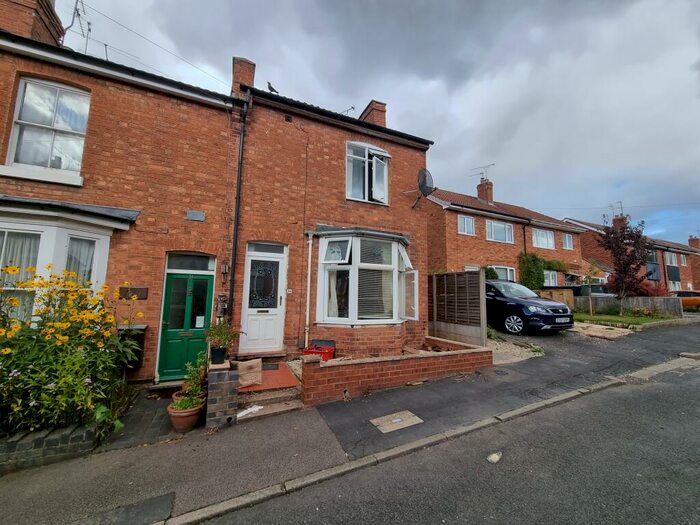 4 Bedroom End Of Terrace House To Rent In North Villiers Street, Leamington Spa, CV32