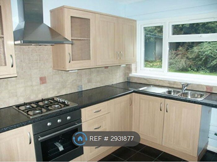 1 Bedroom Flat To Rent In Lilian Close, Norwich, NR6