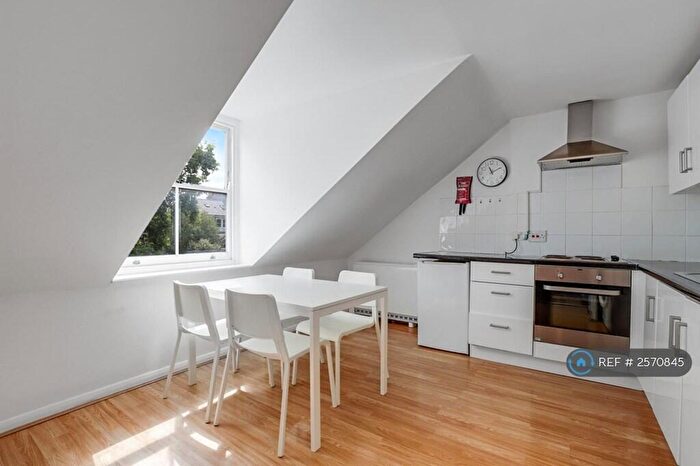 1 Bedroom Flat To Rent In Wickham Road, London, SE4