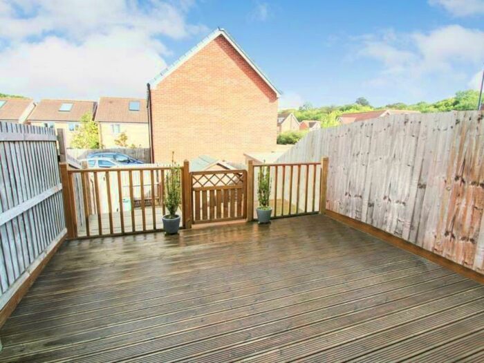 5 Bedroom Terraced House To Rent In Wood Mead - Cheswick Village, BS16
